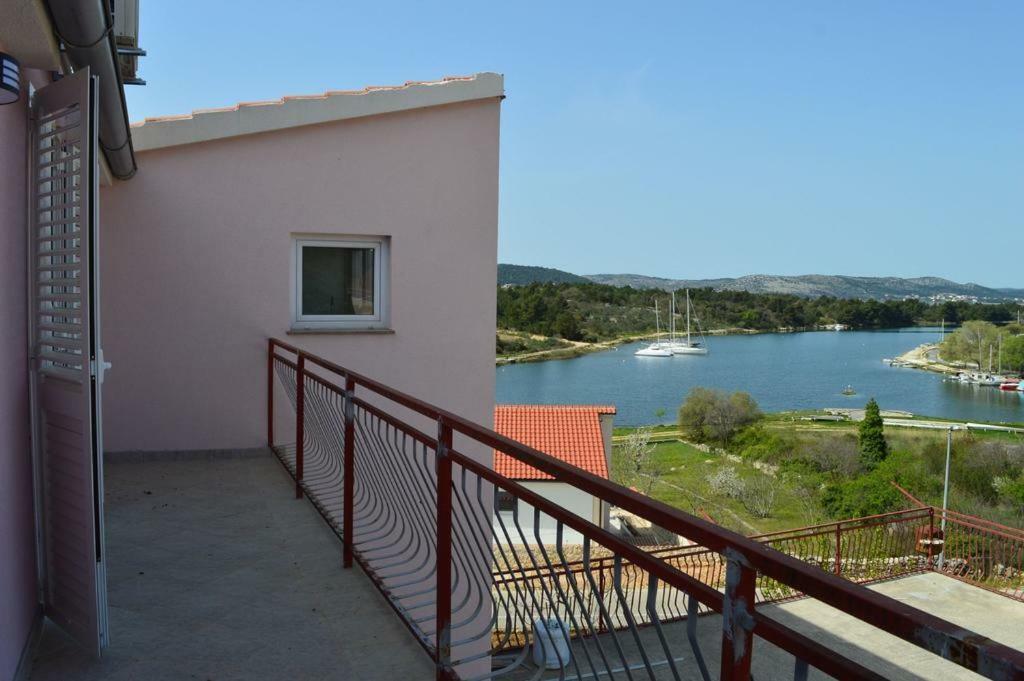 Apartmani Slavica Sibenik Luaran gambar