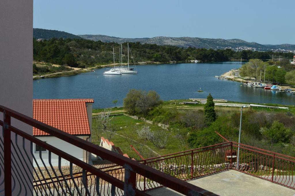 Apartmani Slavica Sibenik Luaran gambar