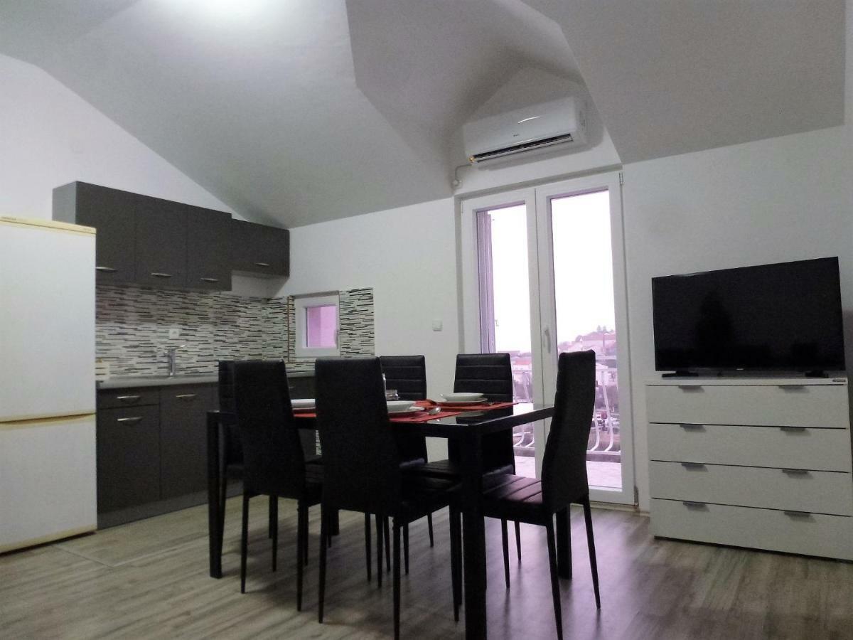 Apartmani Slavica Sibenik Luaran gambar