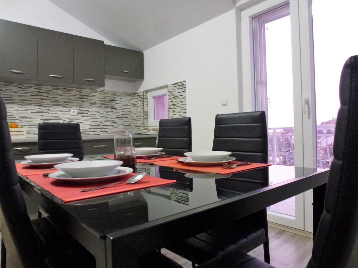 Apartmani Slavica Sibenik Luaran gambar